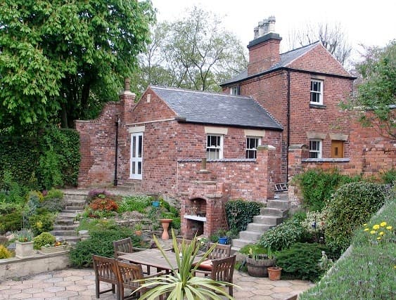 Cottage conversion, photo 2 of 9