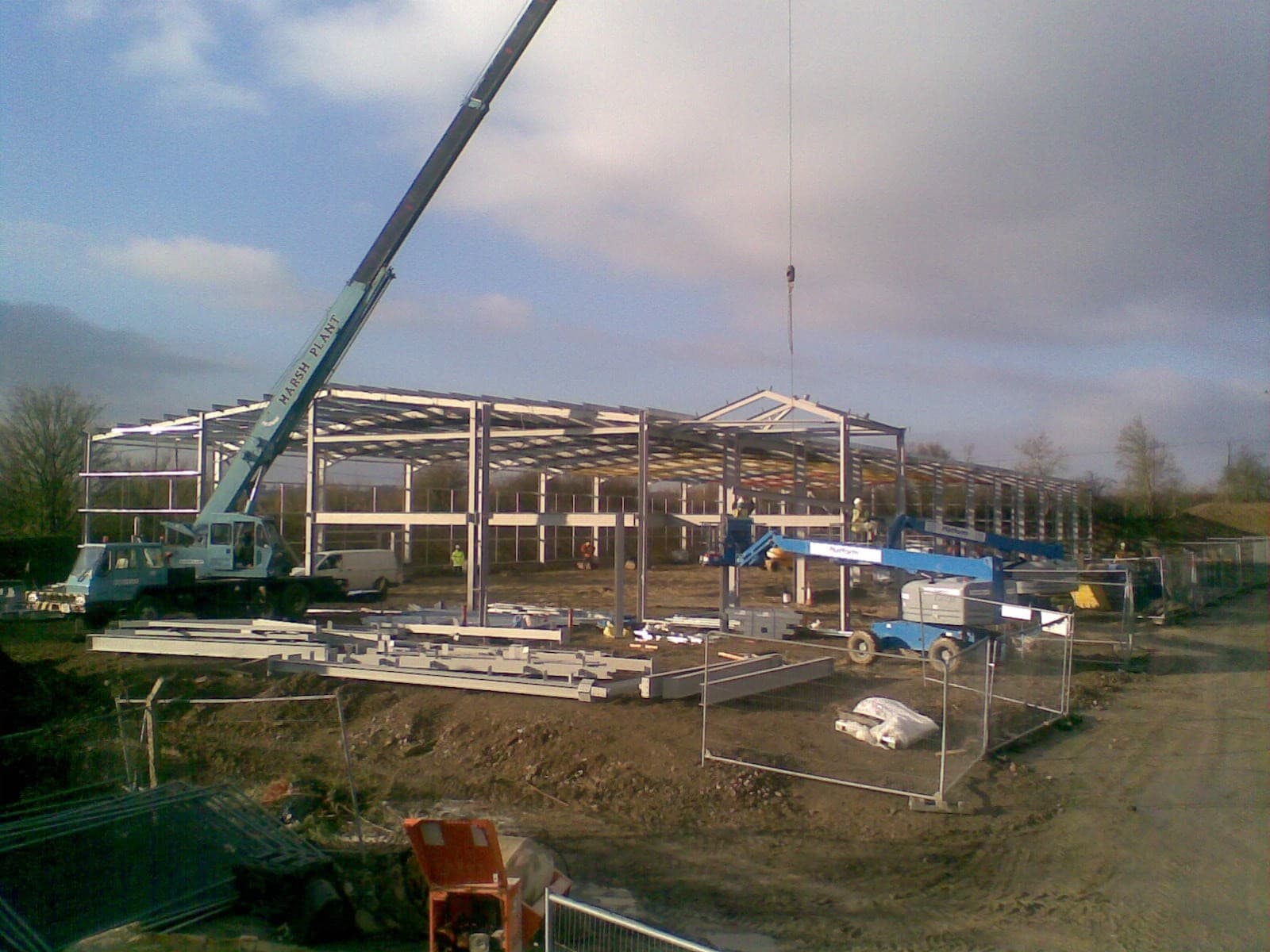 Industrial unit and offices, photo 5 of 7