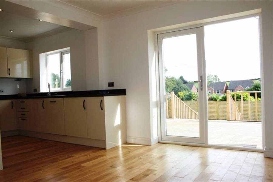 Modernise and enlarge, Swanwick, photo 6 of 7