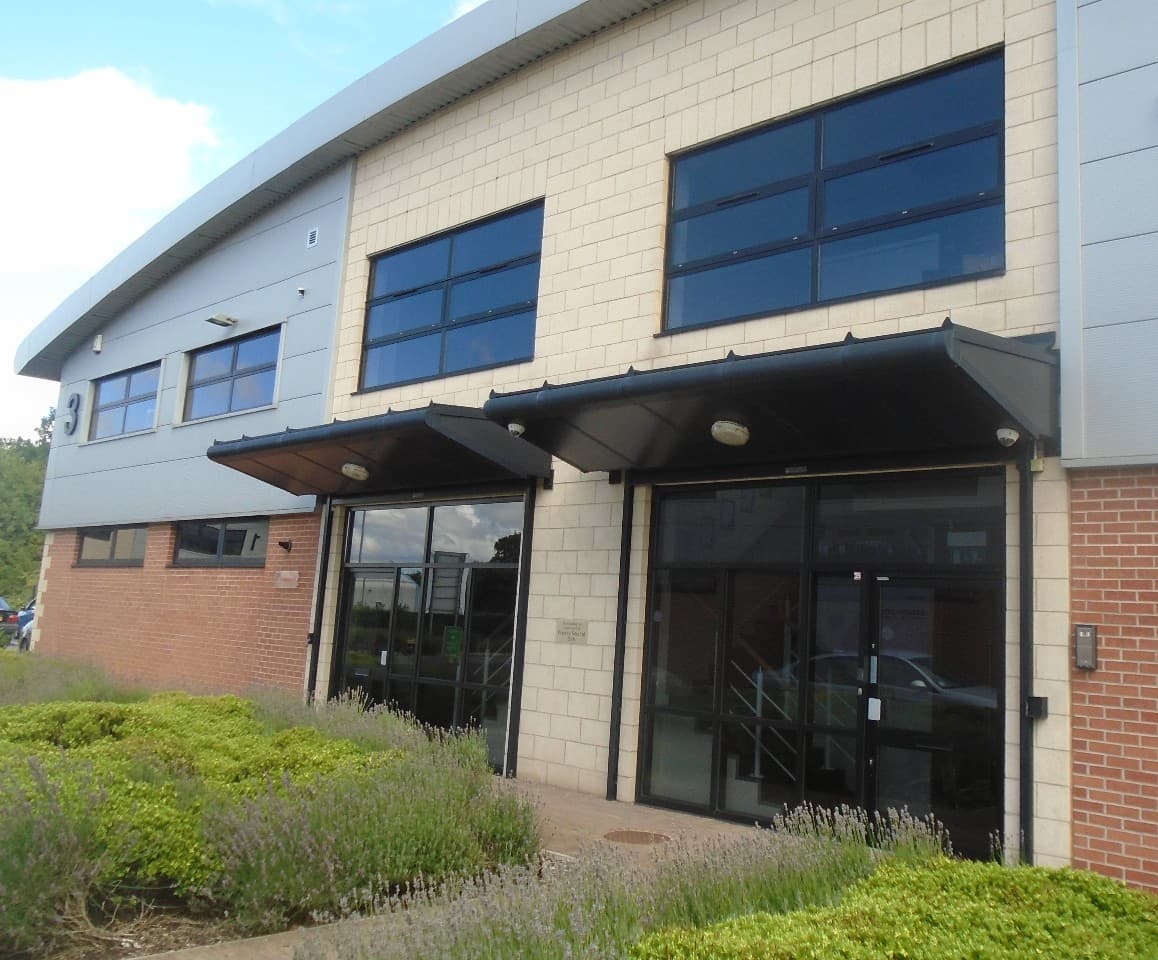 Eight industrial starter units, Dinnington, photo 6 of 8